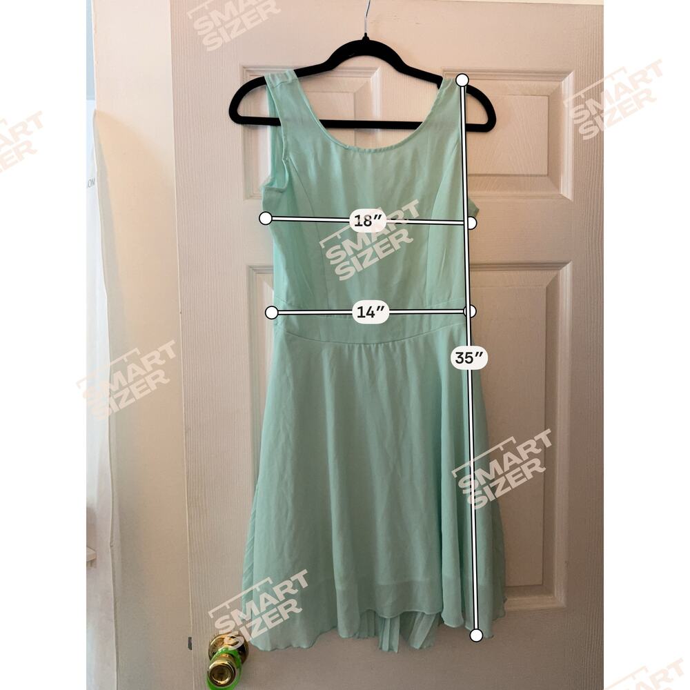 Beautiful Light Flowy Pleated Mint Dress Size Large - Picture 3 of 5